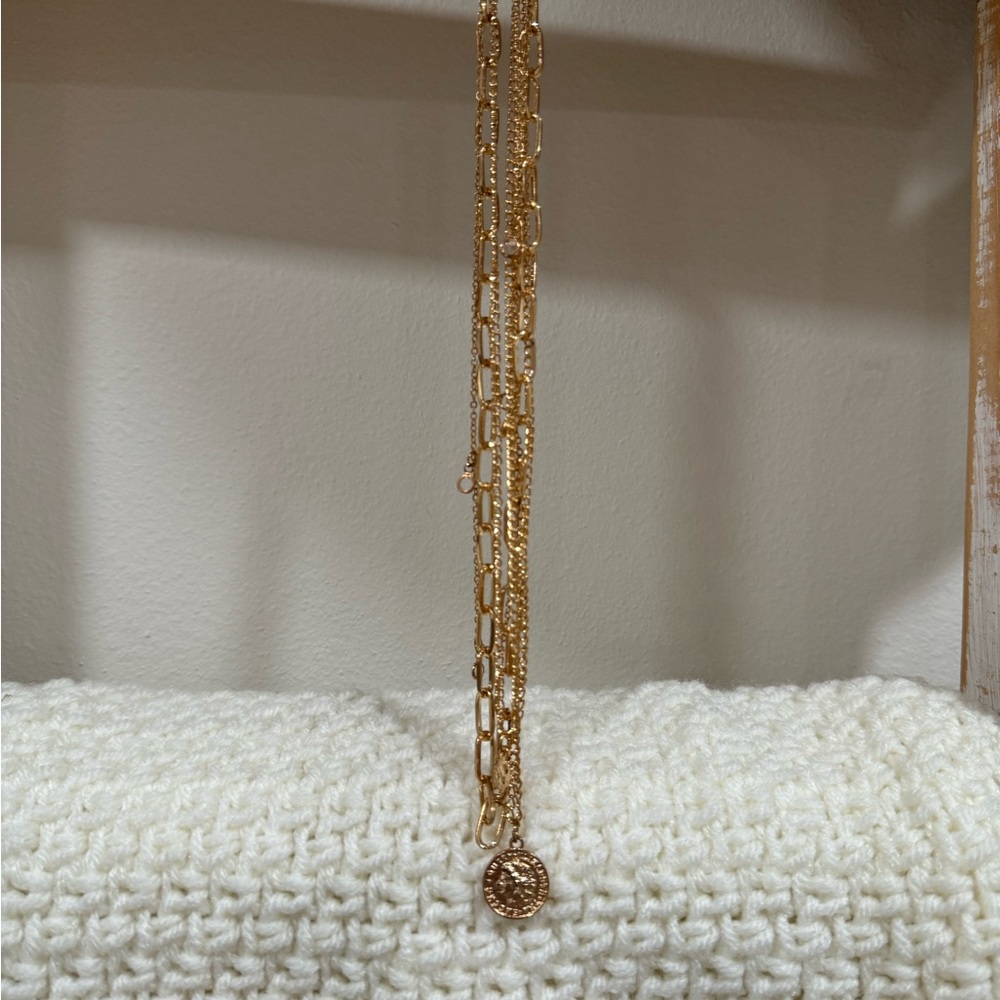 Boutique layered necklace